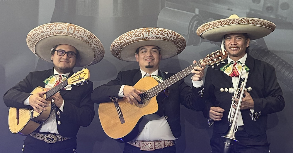 Mariachi para empresas
